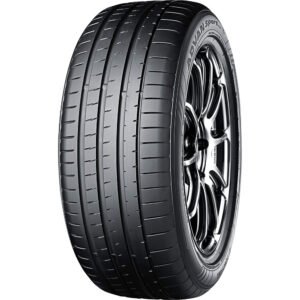 275/35R21